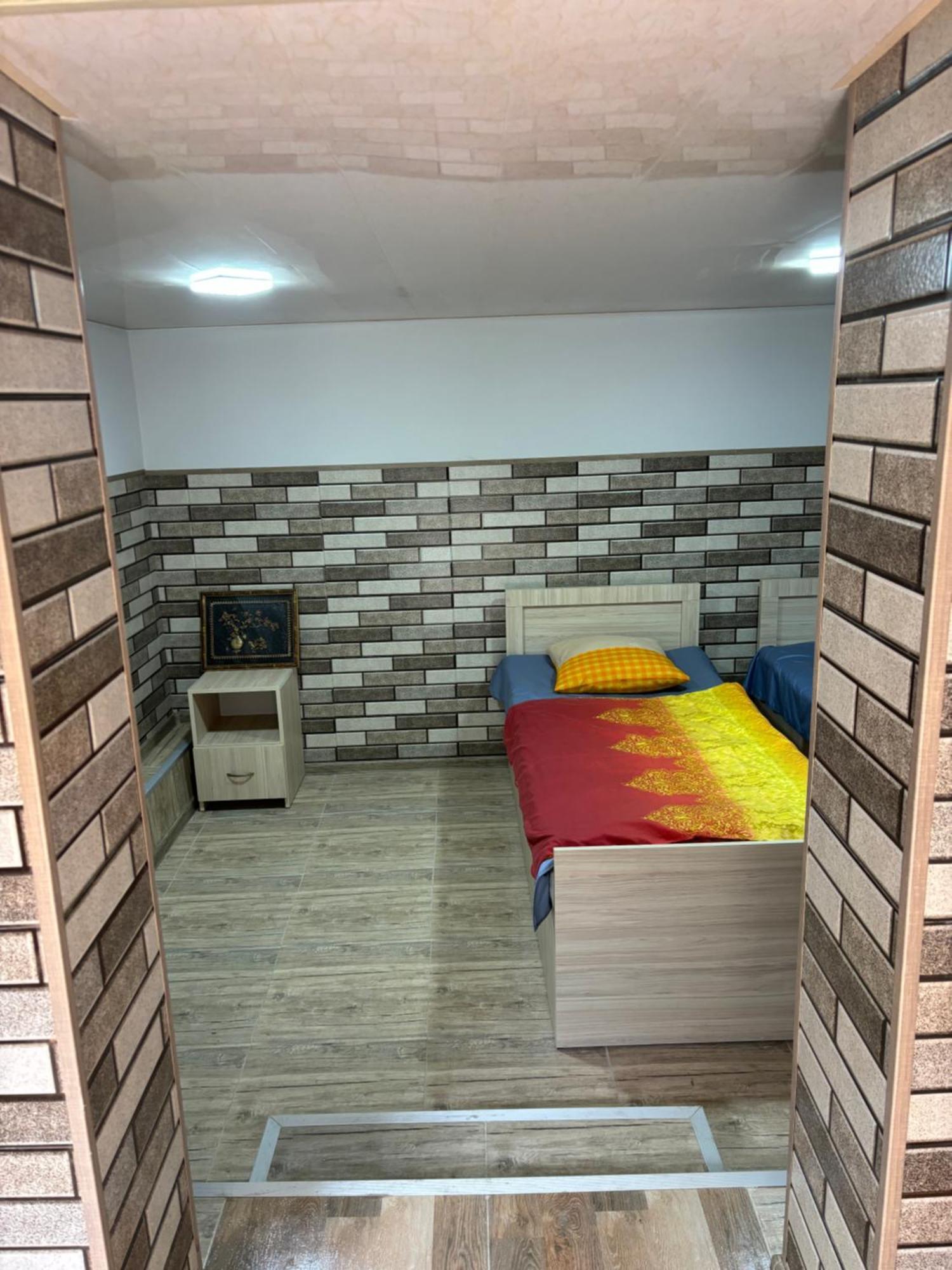 Downtown Guest House 쿠타이시 외부 사진